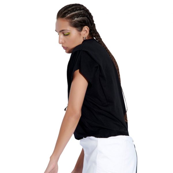 baya t-shirt with pleats black