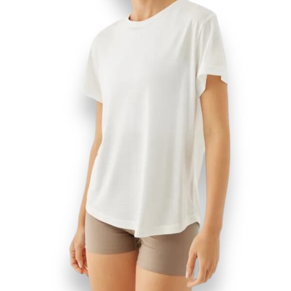 Sophia Light Weight T-Shirt Superstacy